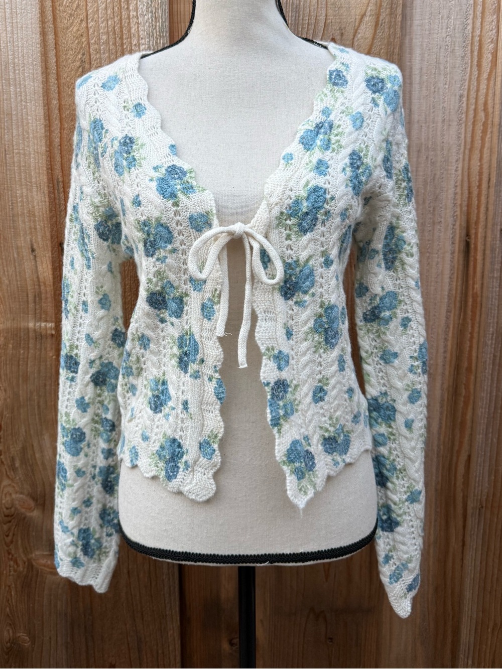 Sincerly Jules Cream Knit Cardigan with Blue Floral